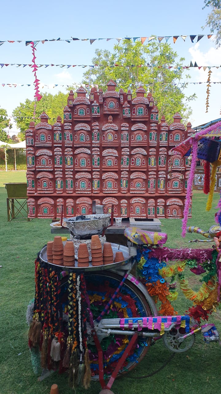 Mahi & Art Decoration